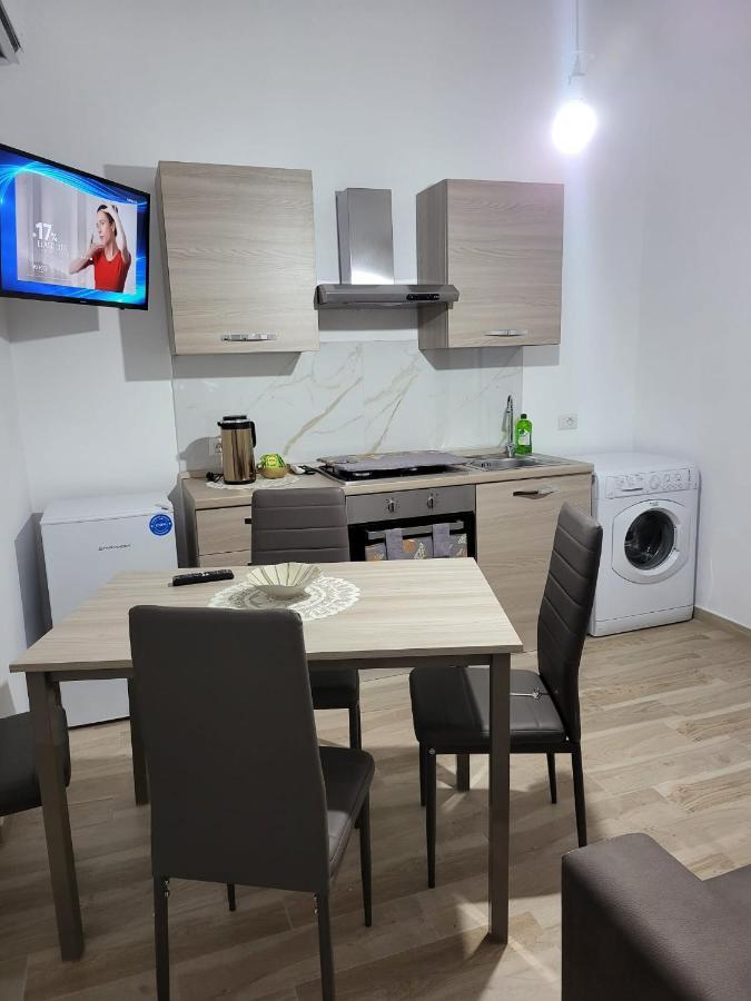 Gio' House Apartment Naples Exterior photo
